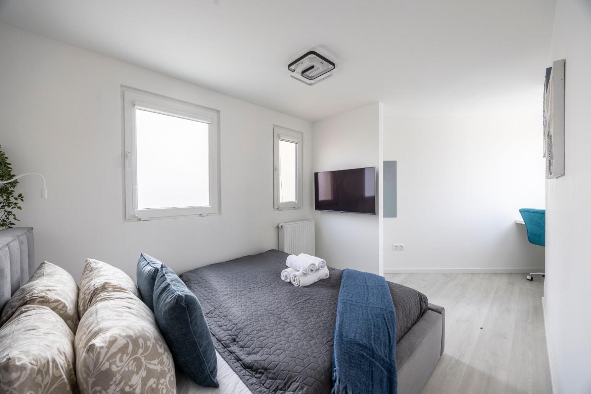 Erzsebet 35 Apartment *
